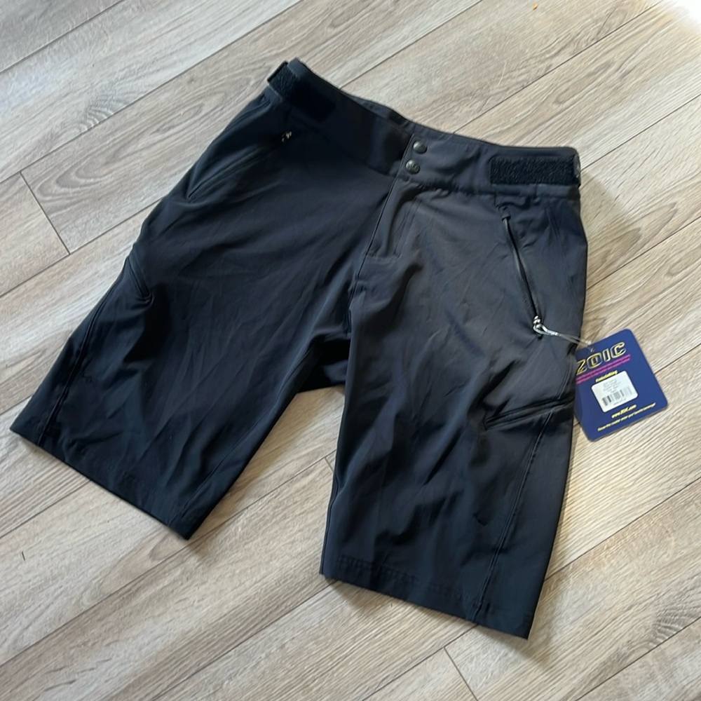 NWT Zoic Navaeh mountain bike shorts